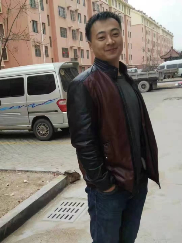 云淡风轻的第一张照片--胶州闪婚服务中心